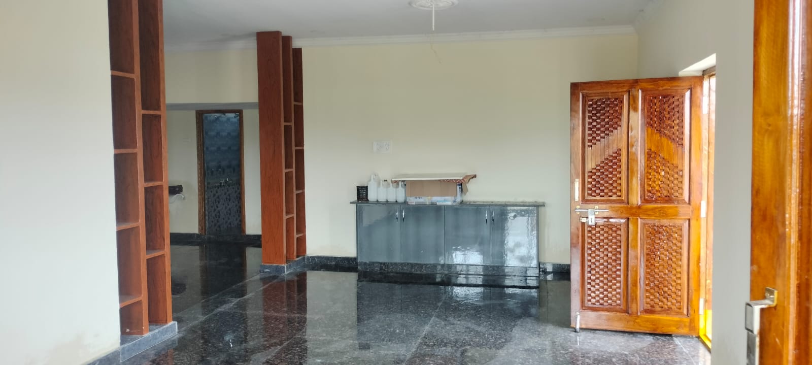 5 bhk Independent house f